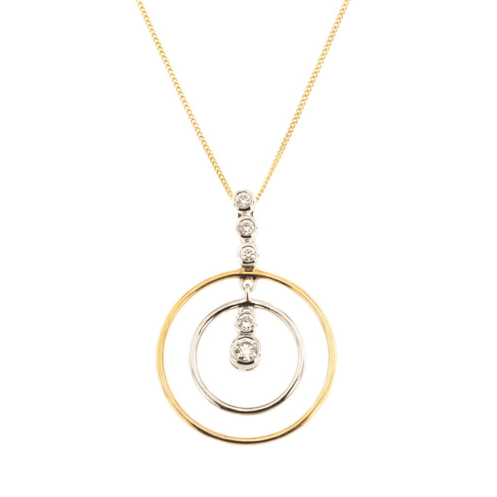 18ct Diamond Circular Pendant & Chain