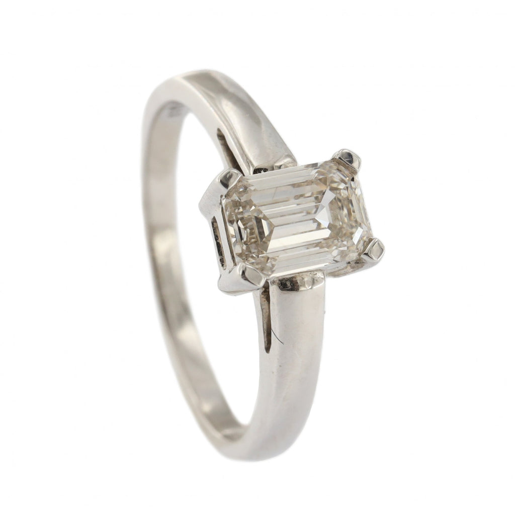 18ct White Gold Diamond Emerald Cut 0.96ct Single Stone Ring