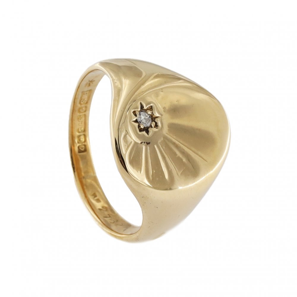 9ct Yellow Gold Diamond Oval Signet