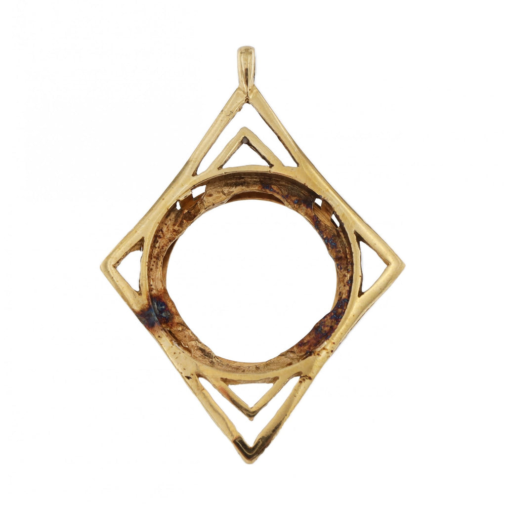 9ct Yellow Gold Full Sovereign Mount Diamond Shaped Pendant