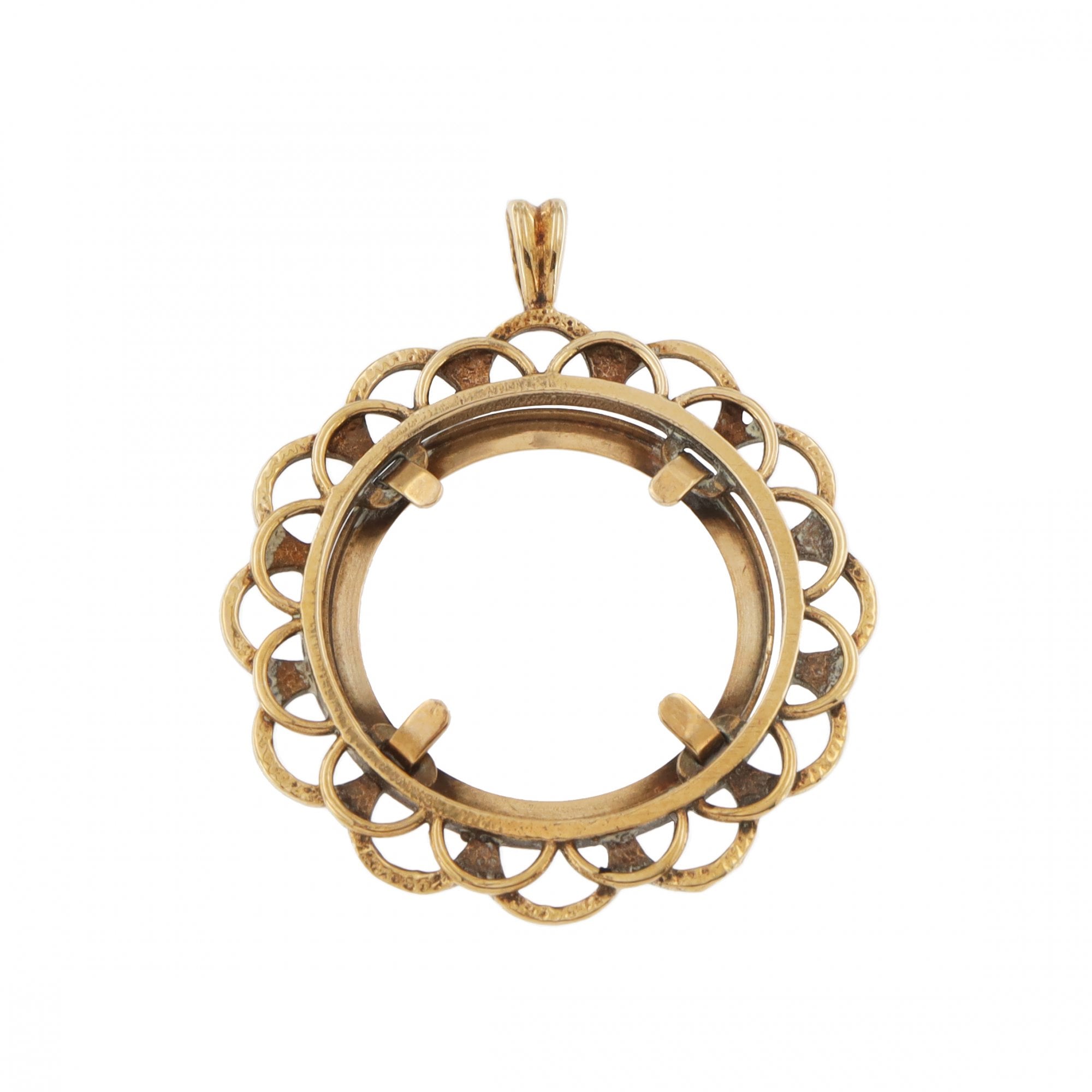 9ct Yellow Gold Full Sovereign Mount Pendant