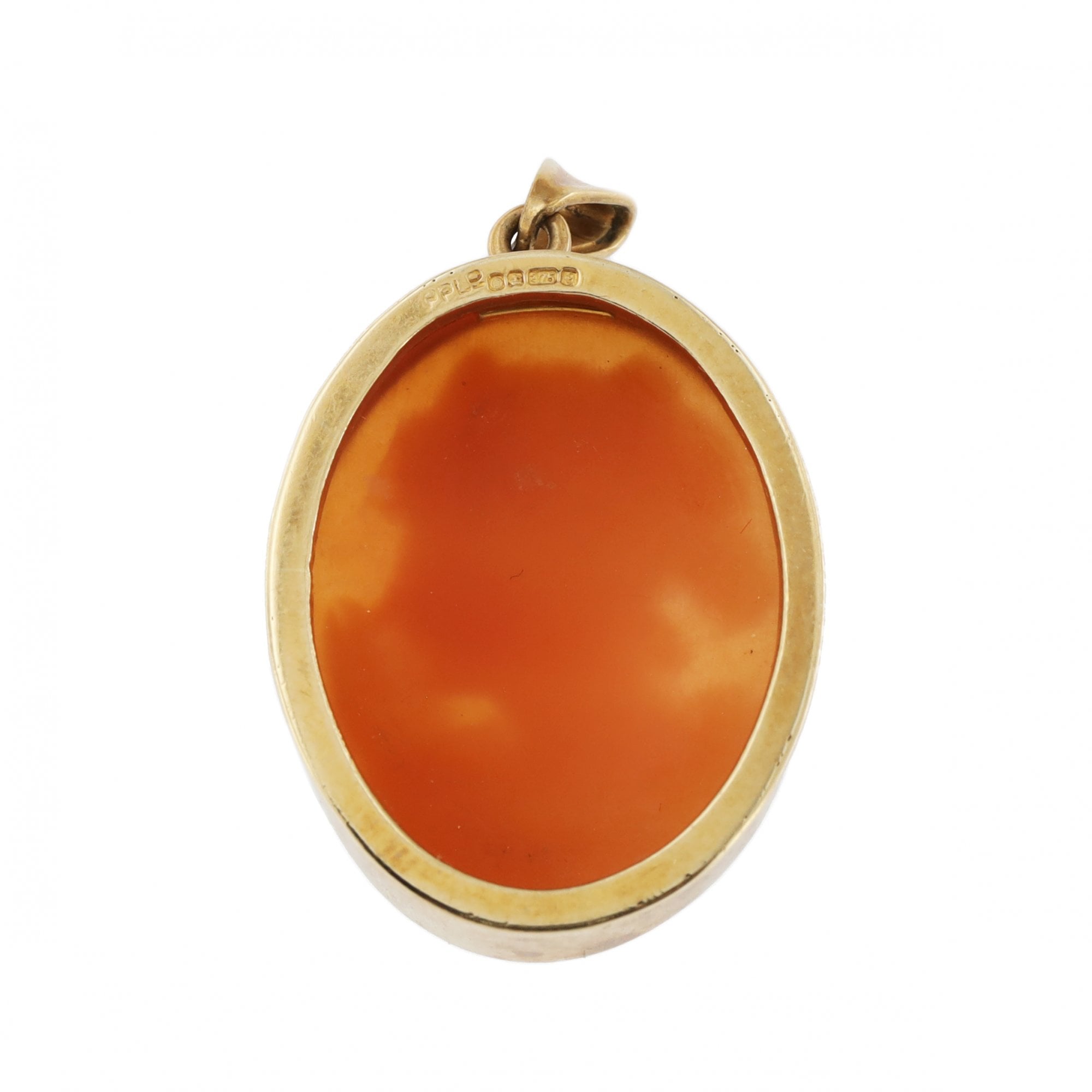 9ct Yellow Gold Cameo Oval Pendant