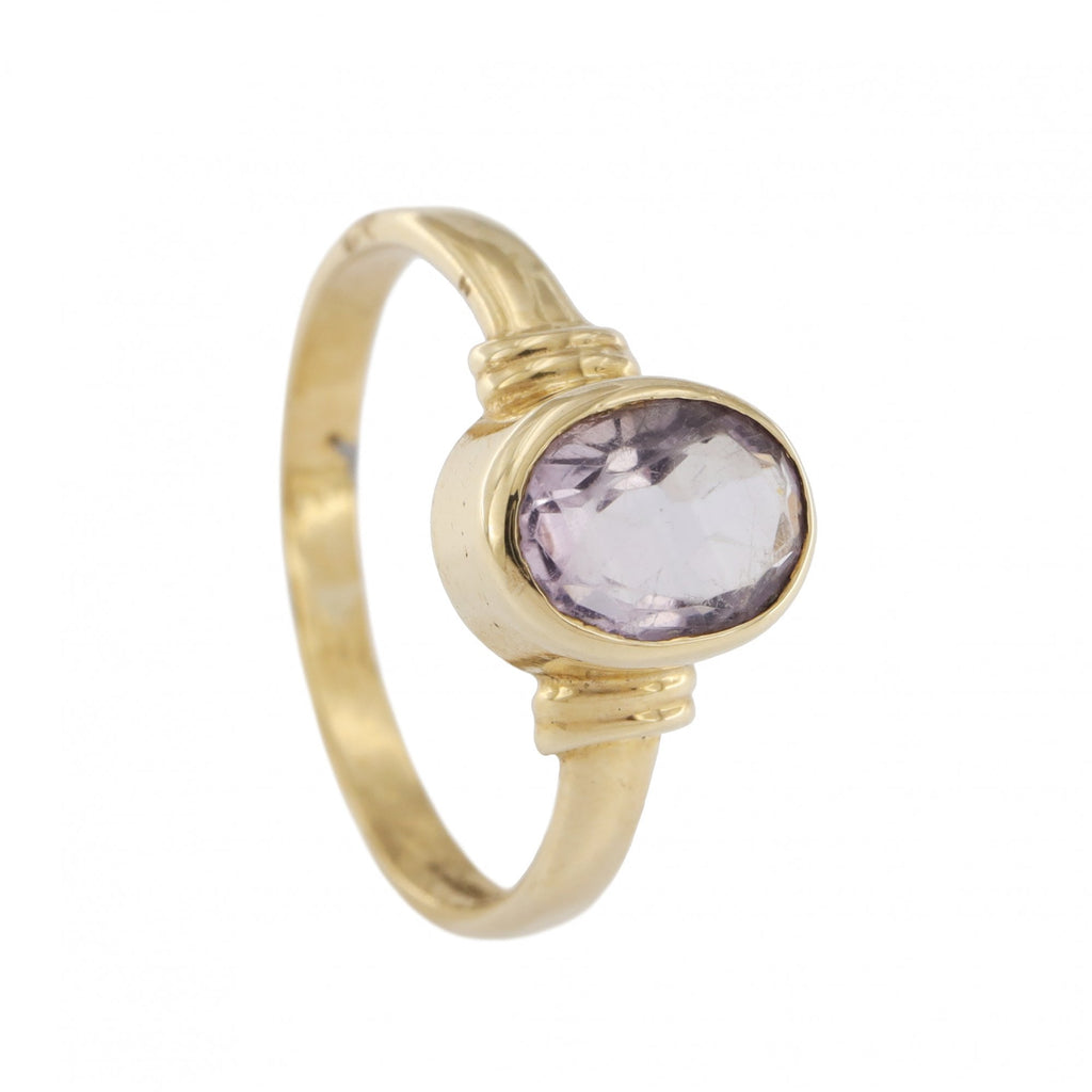 9ct Yellow Gold Amethyst Single Stone Ring